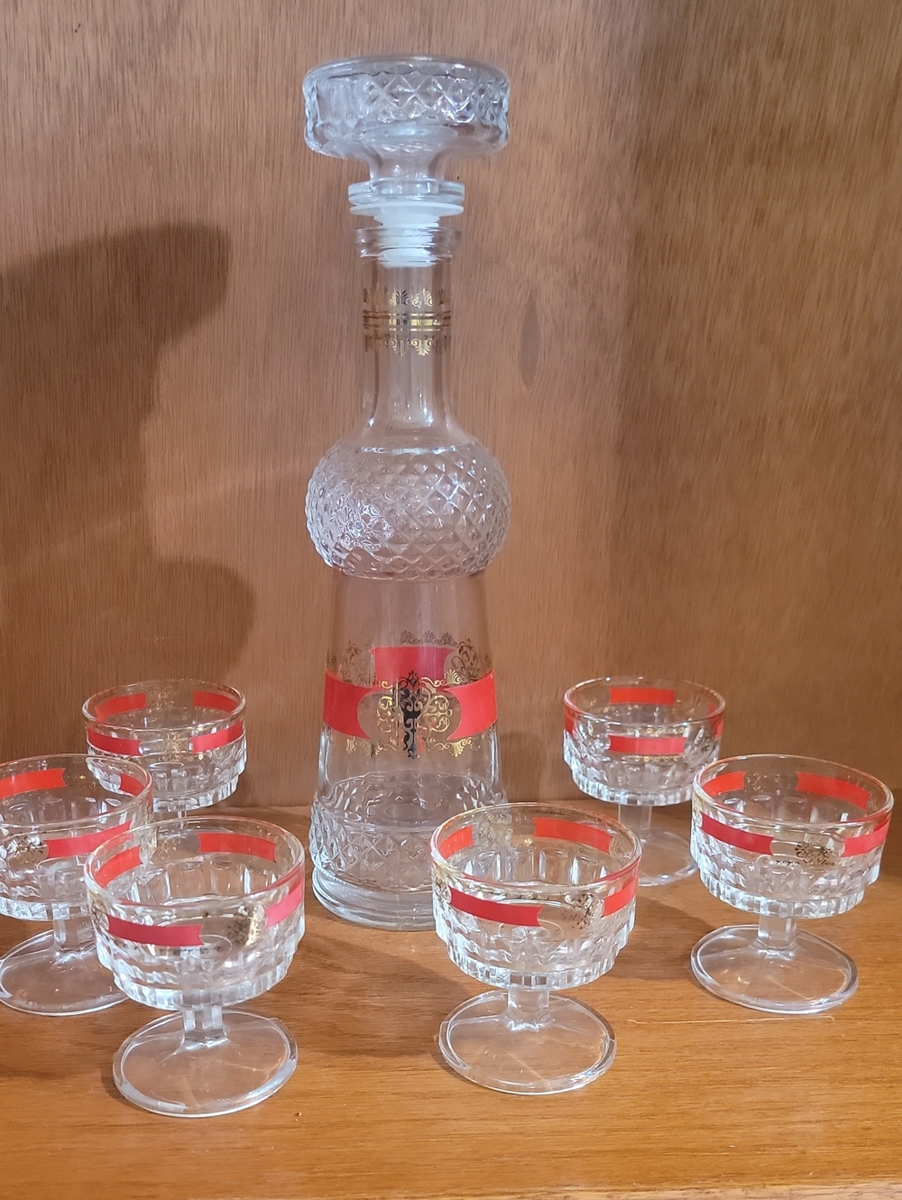 1960's-70s Italian Decanter and 6 Liqueur Glasses  Set with Red Accents